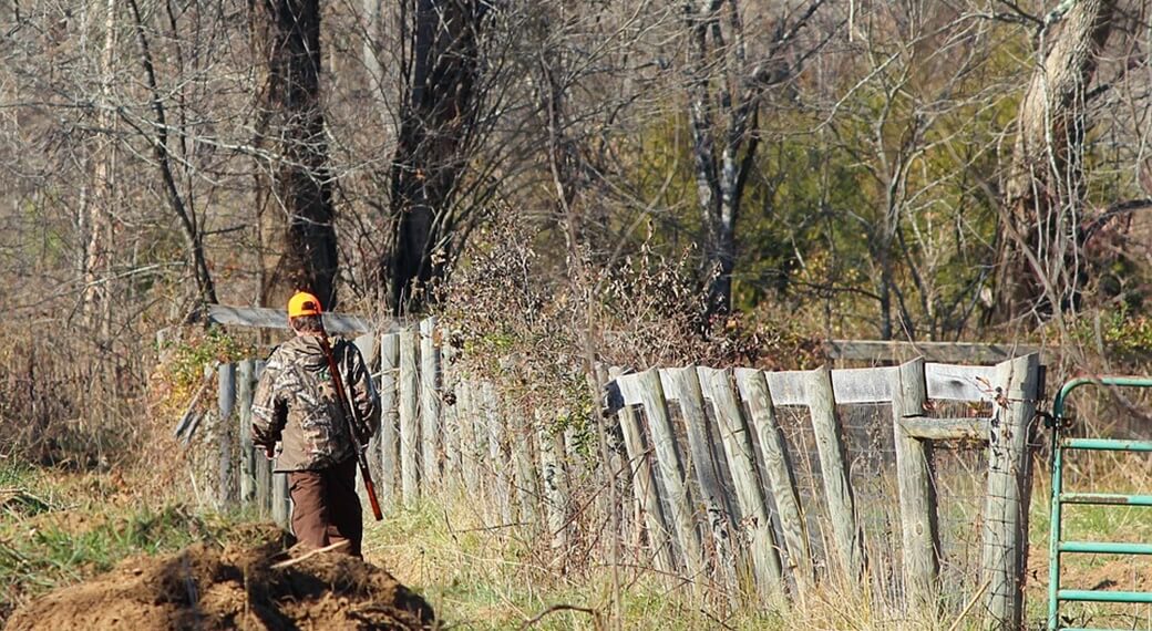 Hunter going to the forest